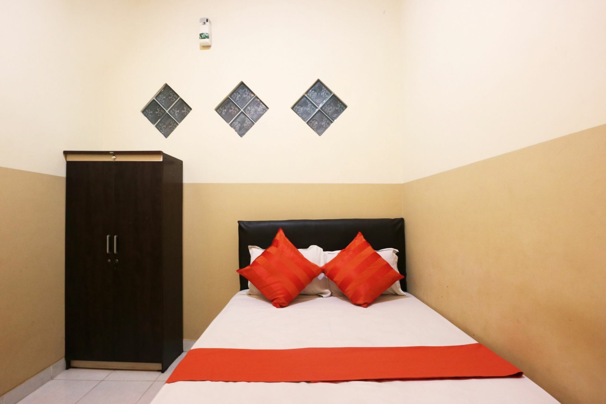 Hotel Syariah Walisongo Surabaya Ngoại thất bức ảnh